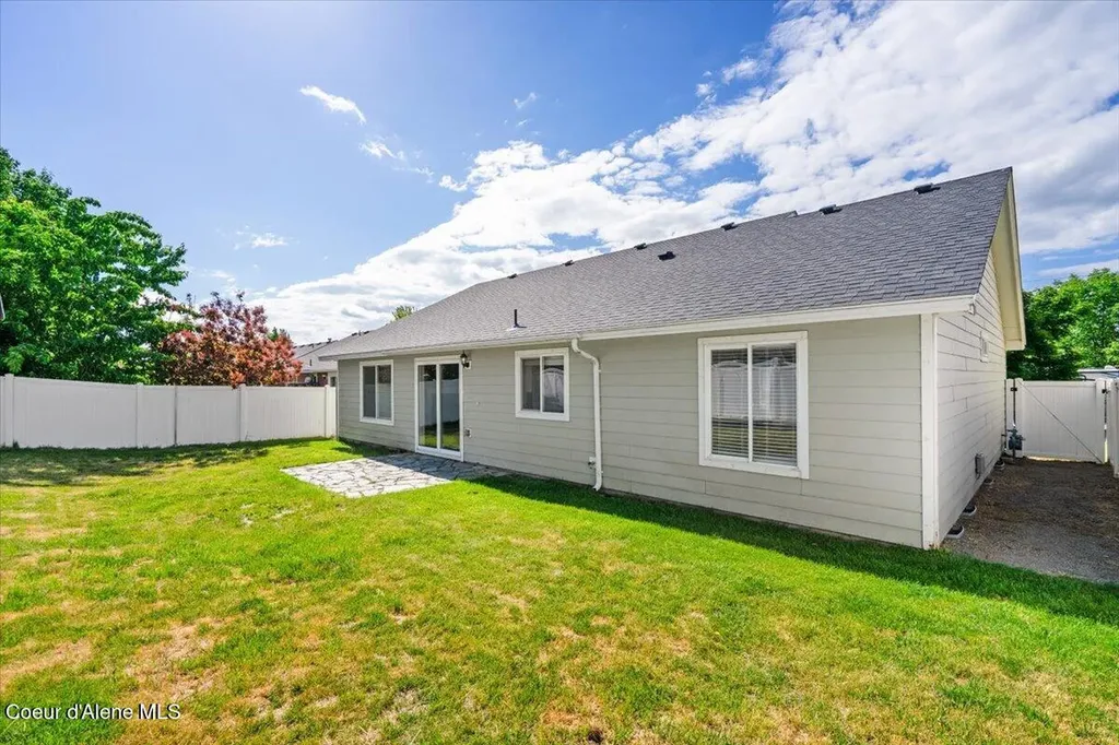 152 N Silkwood Drive Post Falls ID 83854