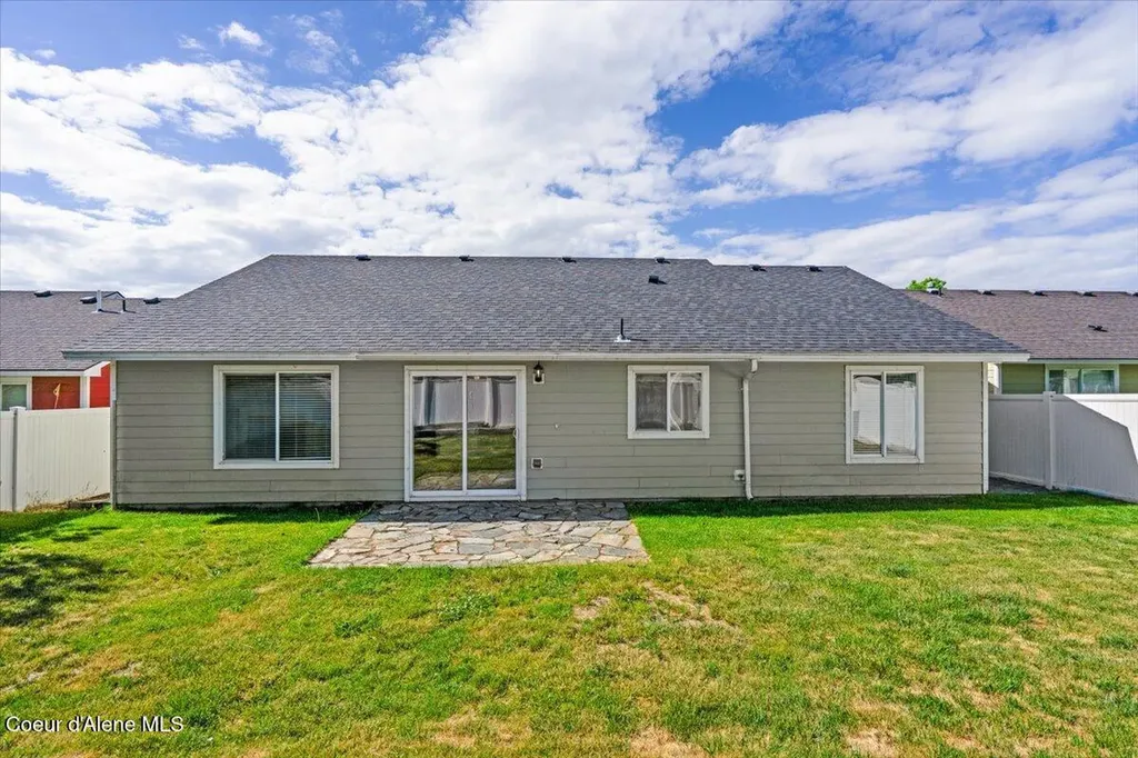 152 N Silkwood Drive Post Falls ID 83854