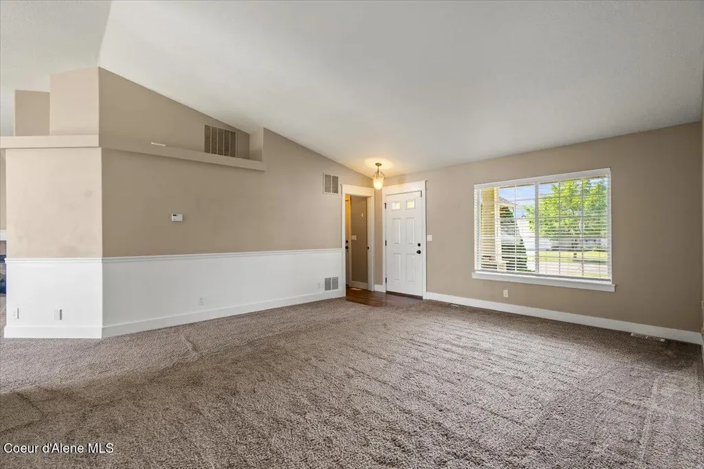 152 N Silkwood Drive Post Falls ID 83854