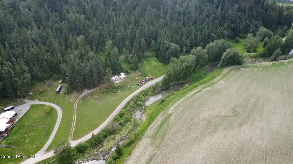 2868 Pine Island Road Bonners Ferry ID 83805