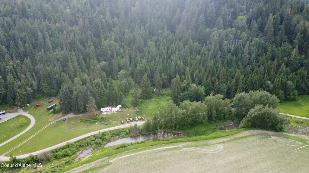 2868 Pine Island Road Bonners Ferry ID 83805