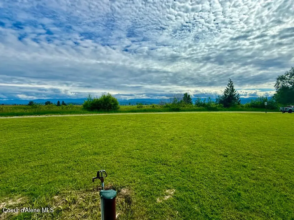 2868 Pine Island Road Bonners Ferry ID 83805