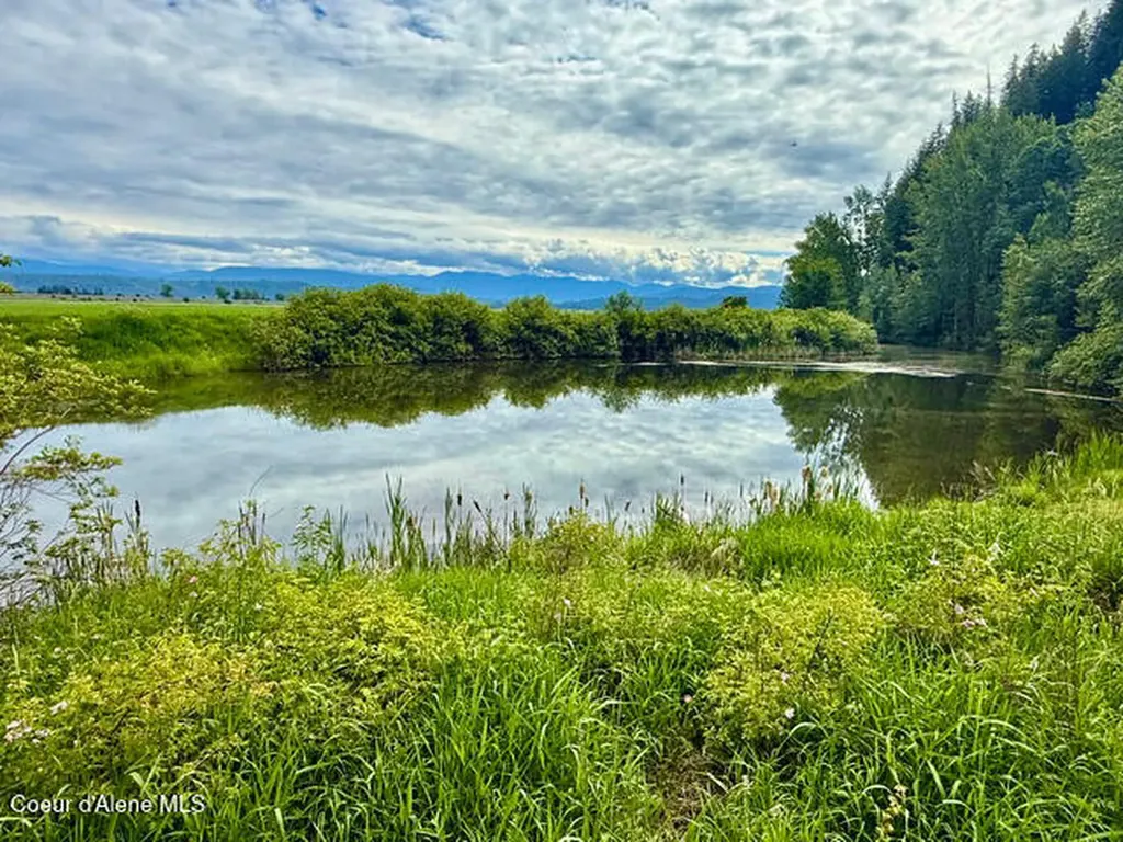 2868 Pine Island Road Bonners Ferry ID 83805