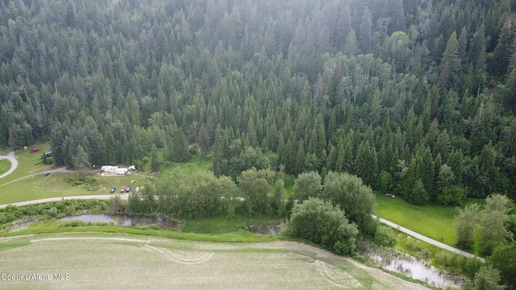 2868 Pine Island Road Bonners Ferry ID 83805
