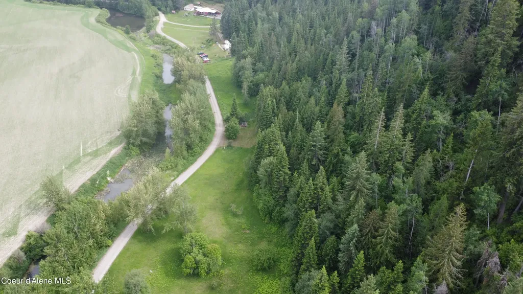 2868 Pine Island Road Bonners Ferry ID 83805