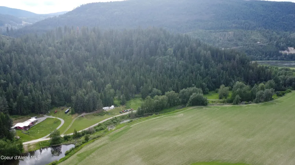 2868 Pine Island Road Bonners Ferry ID 83805