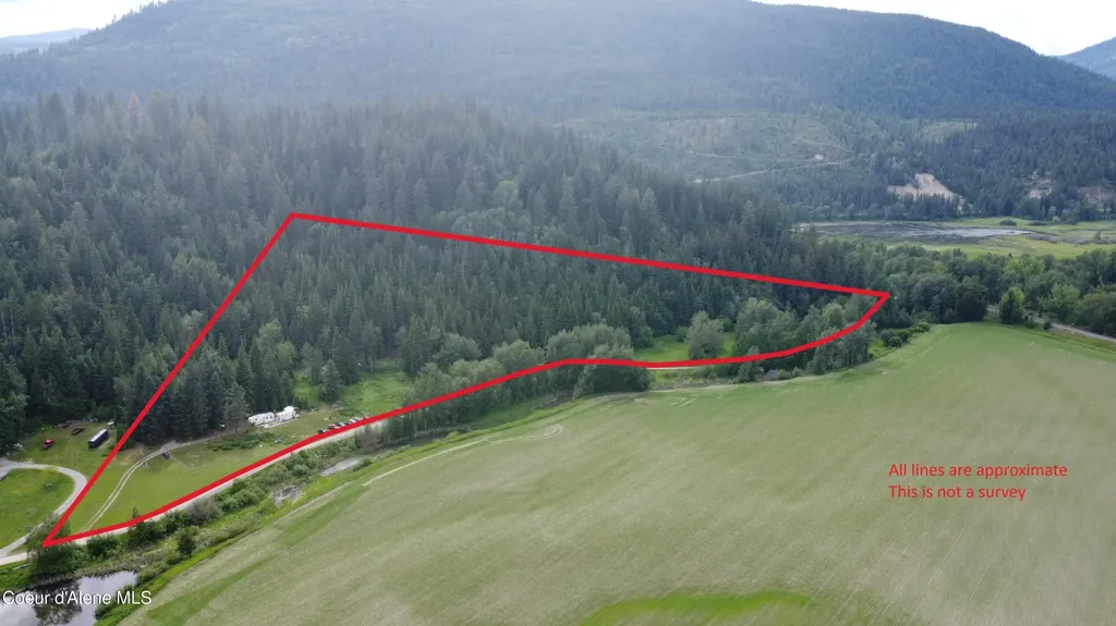 2868 Pine Island Road Bonners Ferry ID 83805