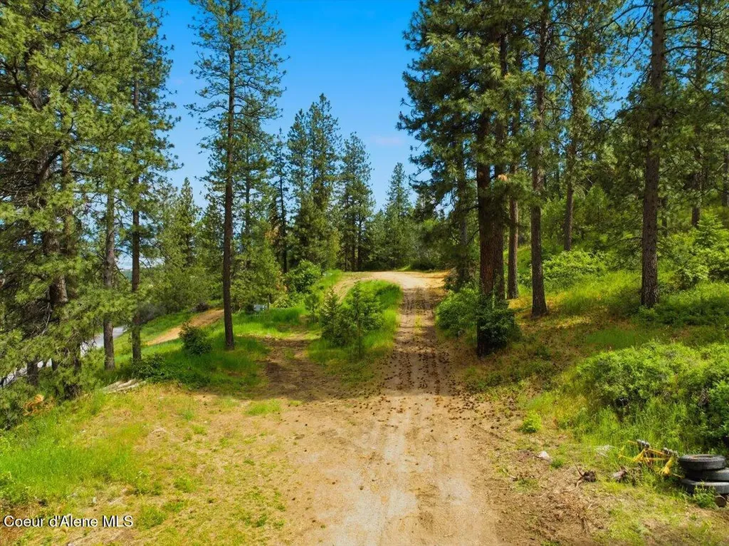 2276 S Big Rock Road Post Falls ID 83854