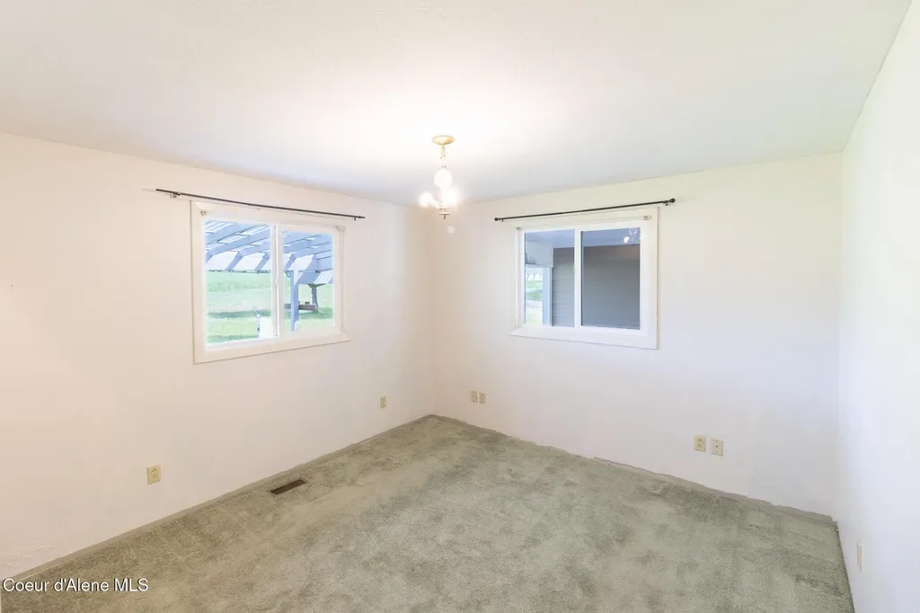 640 Renlow Road Plummer ID 83851