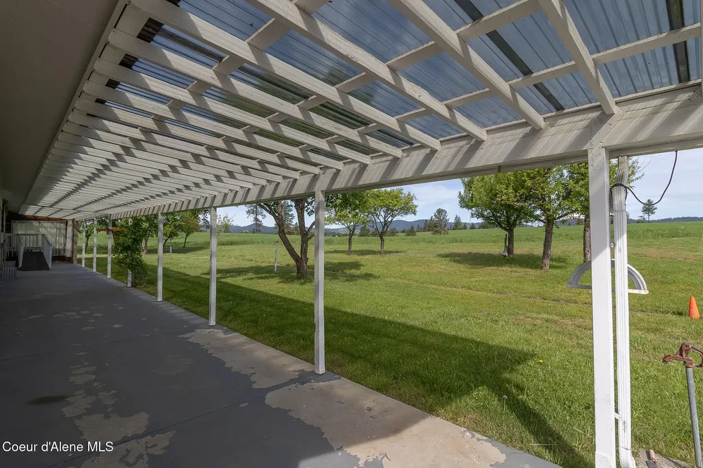 640 Renlow Road Plummer ID 83851