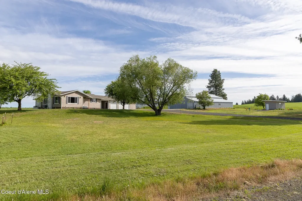 640 Renlow Road Plummer ID 83851