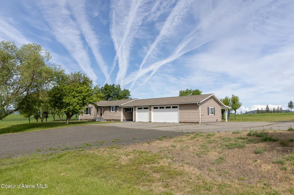 640 Renlow Road Plummer ID 83851