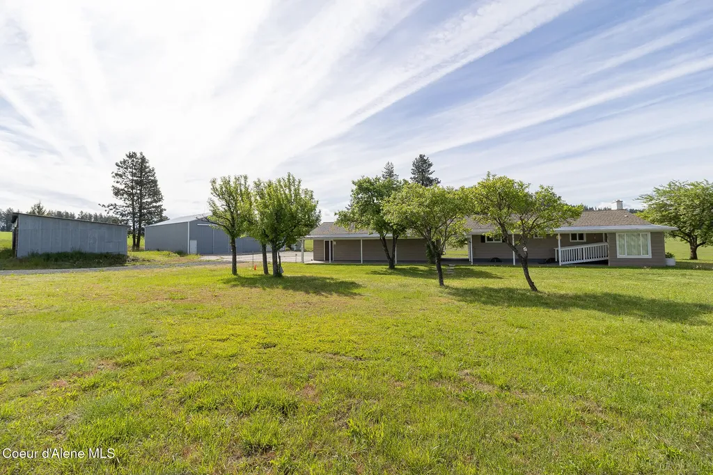 640 Renlow Road Plummer ID 83851