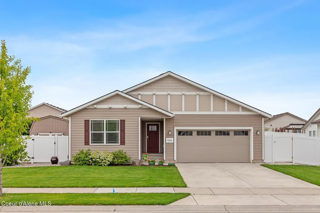 9808 N Berkshire Street Hayden ID 83835