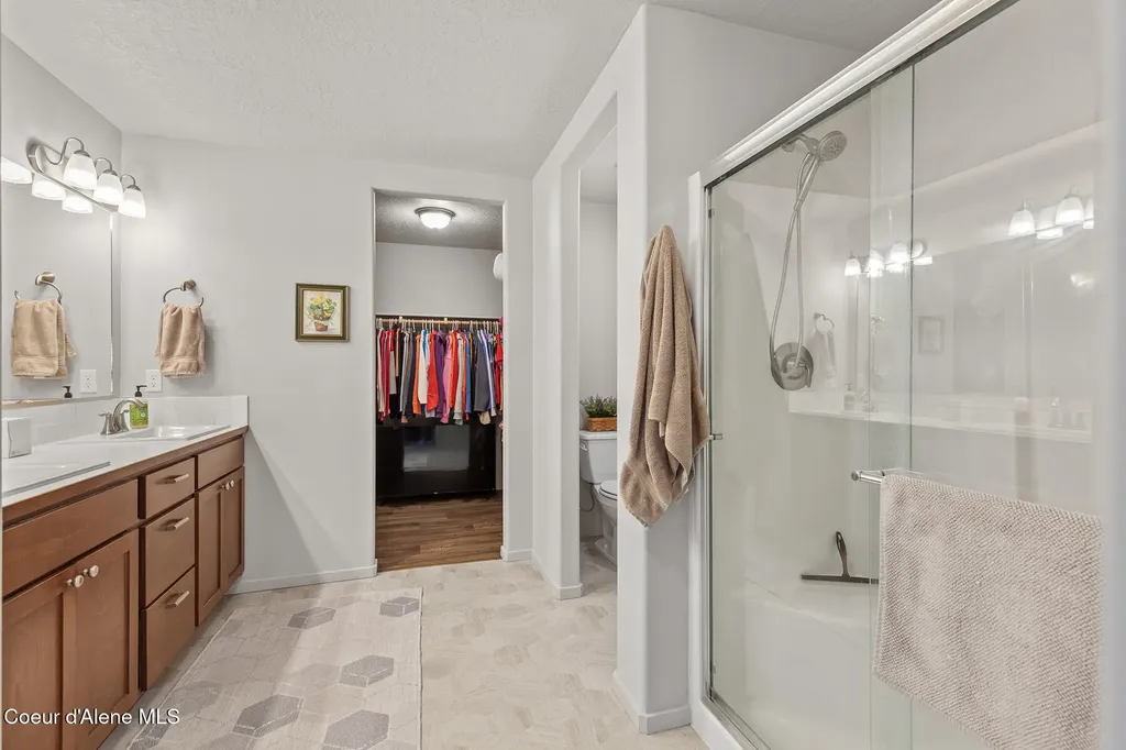 9808 N Berkshire Street Hayden ID 83835