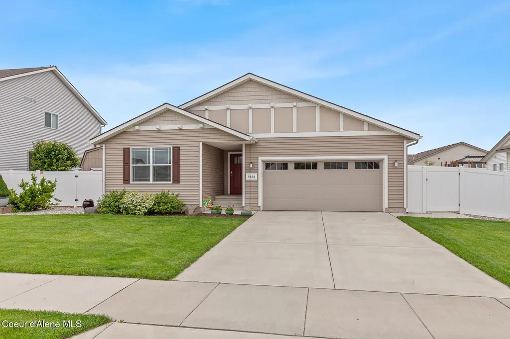 9808 N Berkshire Street Hayden ID 83835