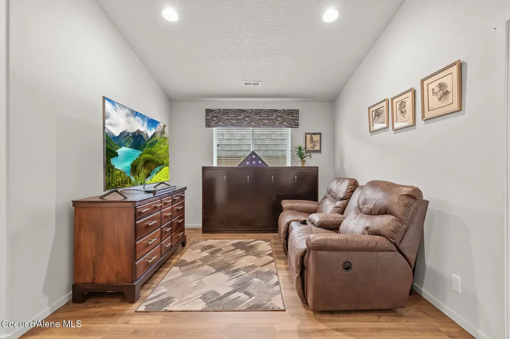 9808 N Berkshire Street Hayden ID 83835