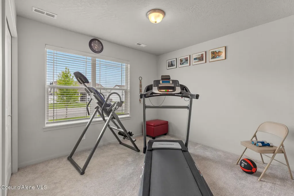 9808 N Berkshire Street Hayden ID 83835