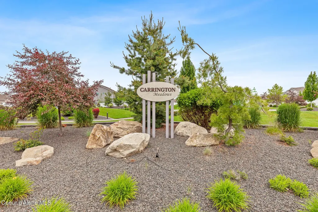 9808 N Berkshire Street Hayden ID 83835