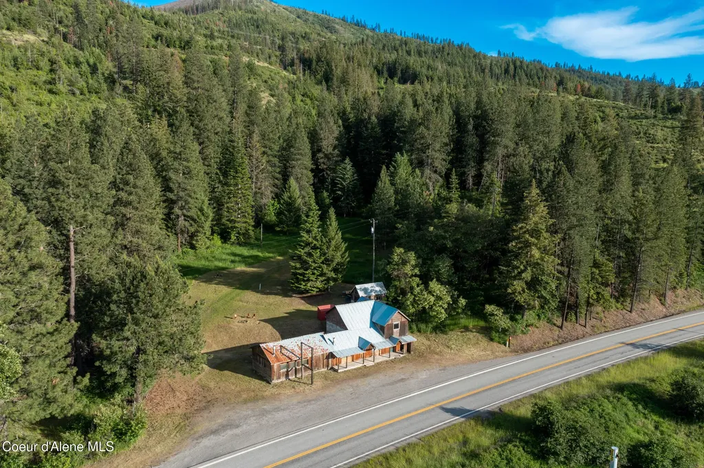22090 S Highway 3 Cataldo ID 83810
