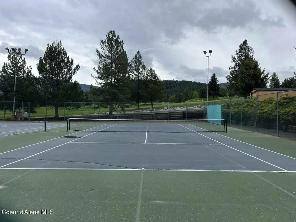 112 Holiday Loop Blanchard ID 83804