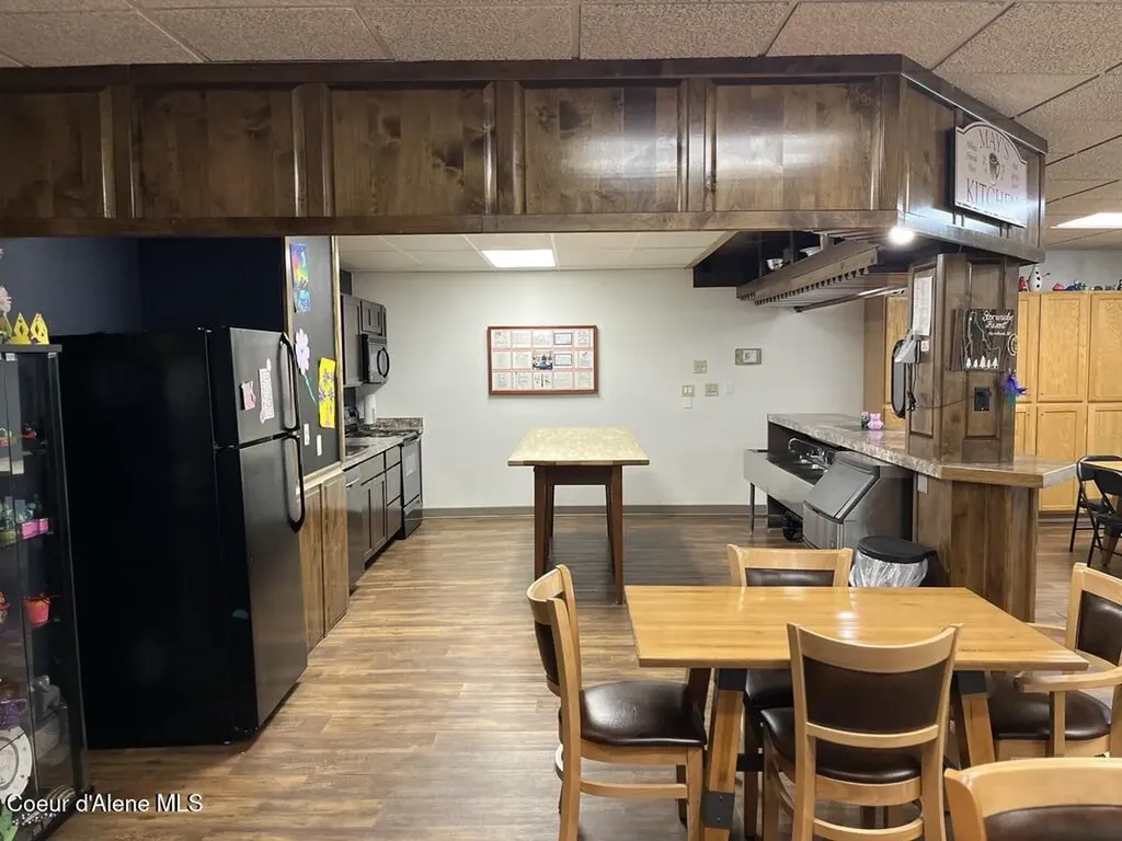 112 Holiday Loop Blanchard ID 83804