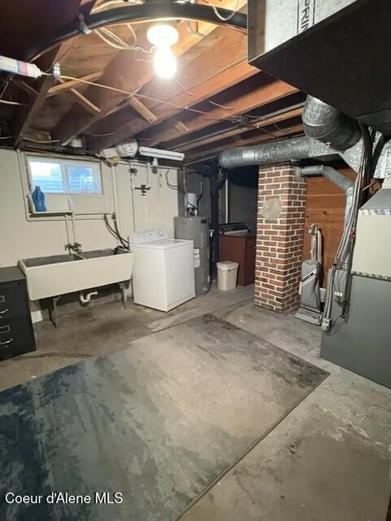 610 W Cameron Avenue Kellogg ID 83837