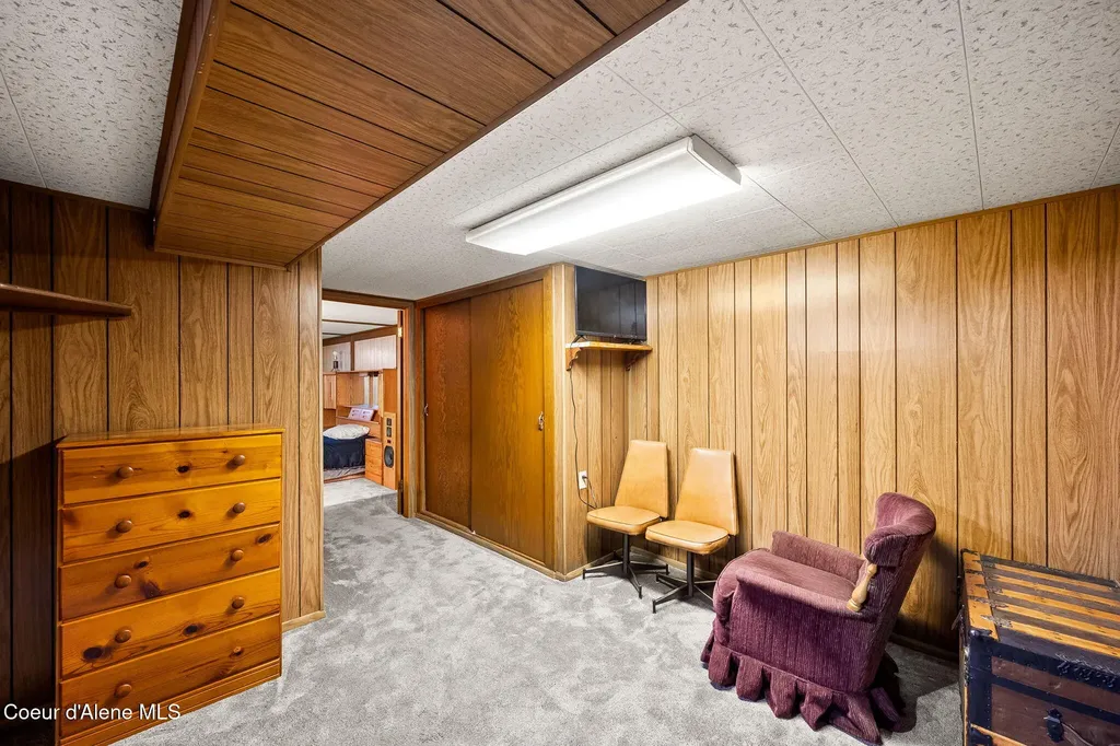 610 W Cameron Avenue Kellogg ID 83837