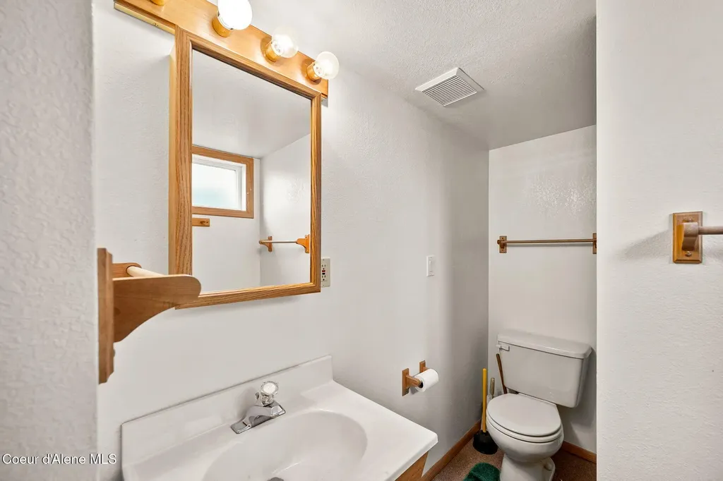 610 W Cameron Avenue Kellogg ID 83837