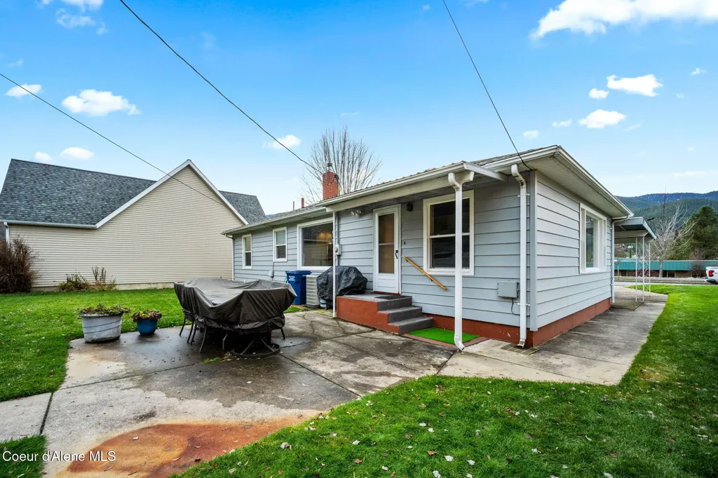 610 W Cameron Avenue Kellogg ID 83837
