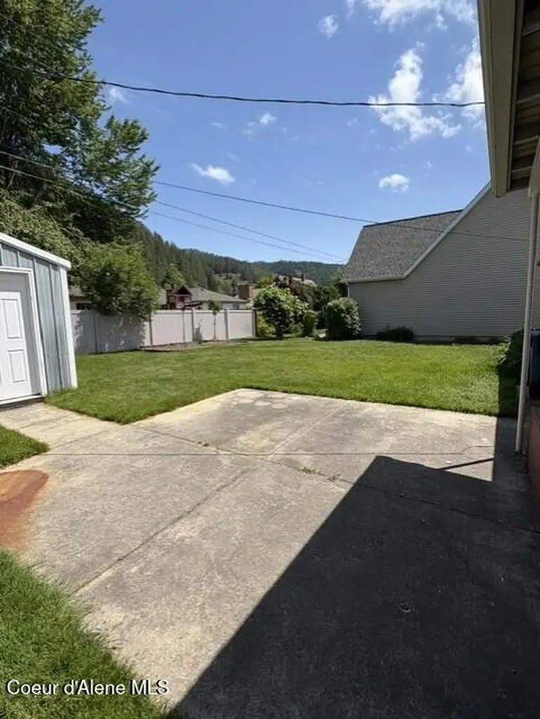 610 W Cameron Avenue Kellogg ID 83837