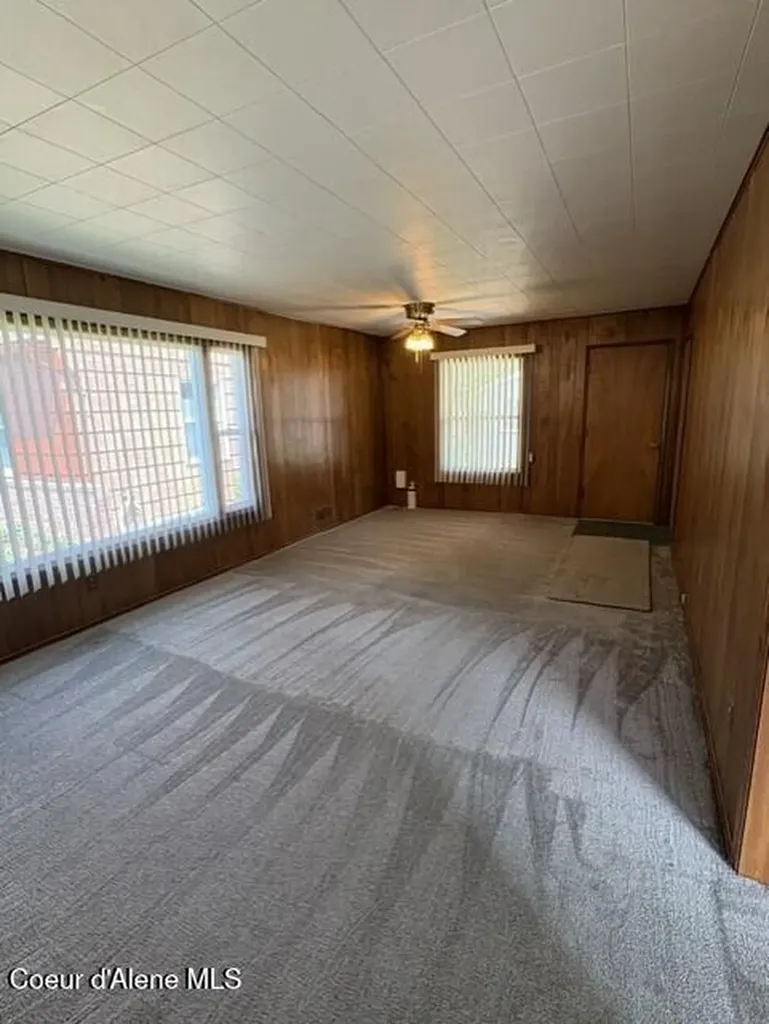 610 W Cameron Avenue Kellogg ID 83837