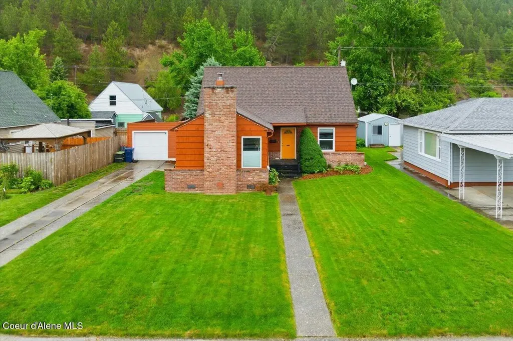 612 W Cameron Avenue Kellogg ID 83837