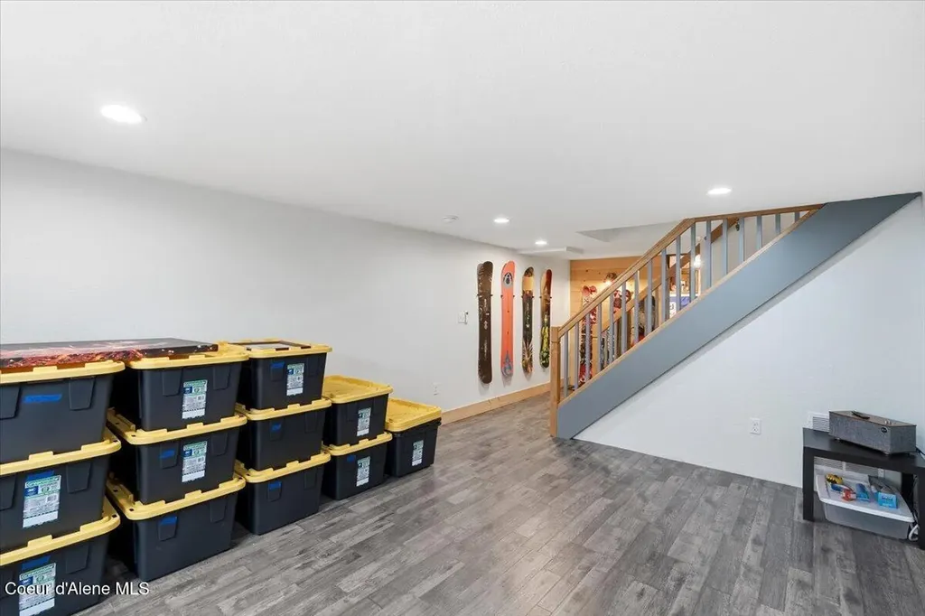 612 W Cameron Avenue Kellogg ID 83837