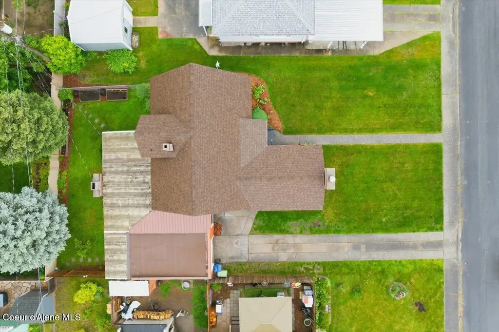 612 W Cameron Avenue Kellogg ID 83837