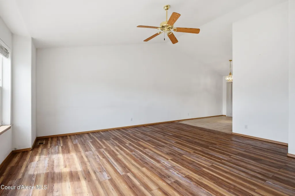 1141 N Bainbridge Street Post Falls ID 83854