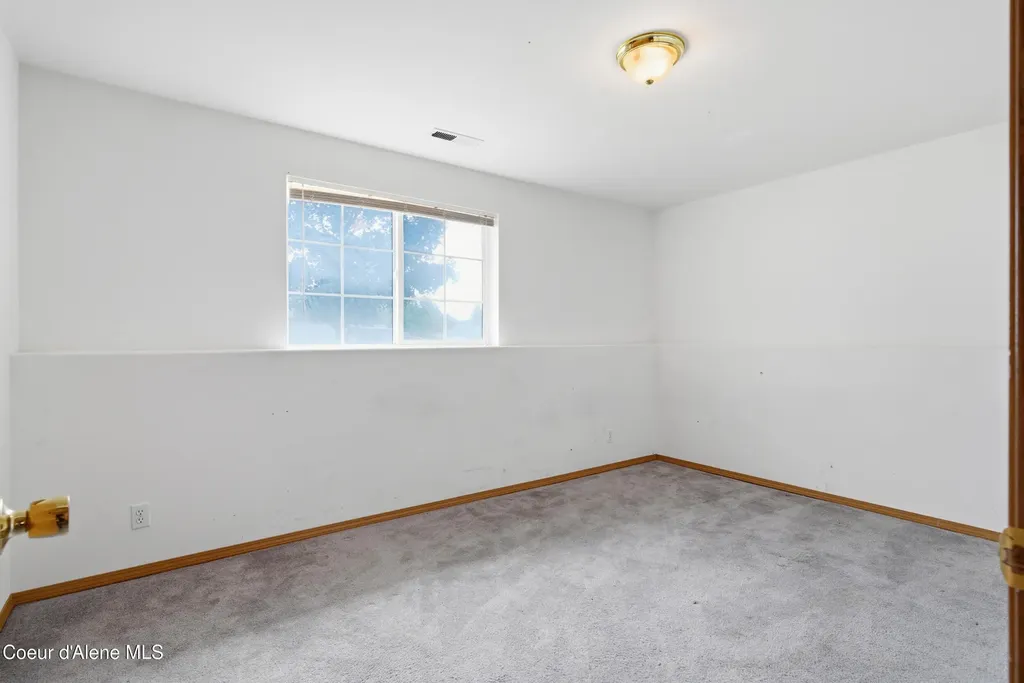 1141 N Bainbridge Street Post Falls ID 83854