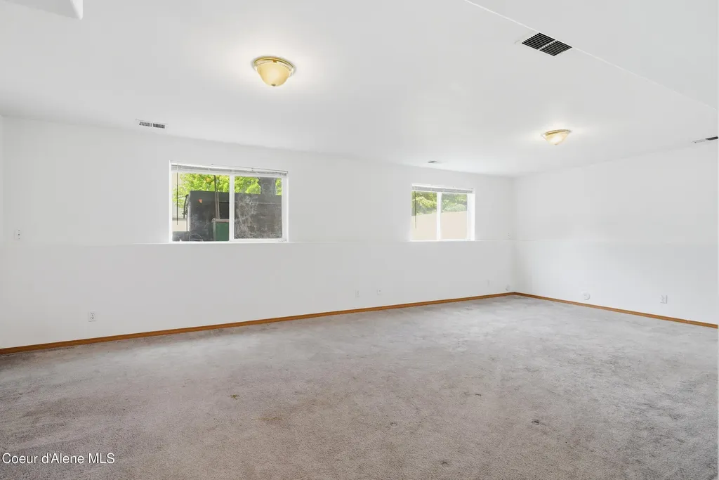 1141 N Bainbridge Street Post Falls ID 83854