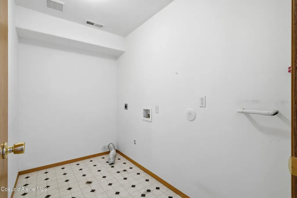 1141 N Bainbridge Street Post Falls ID 83854