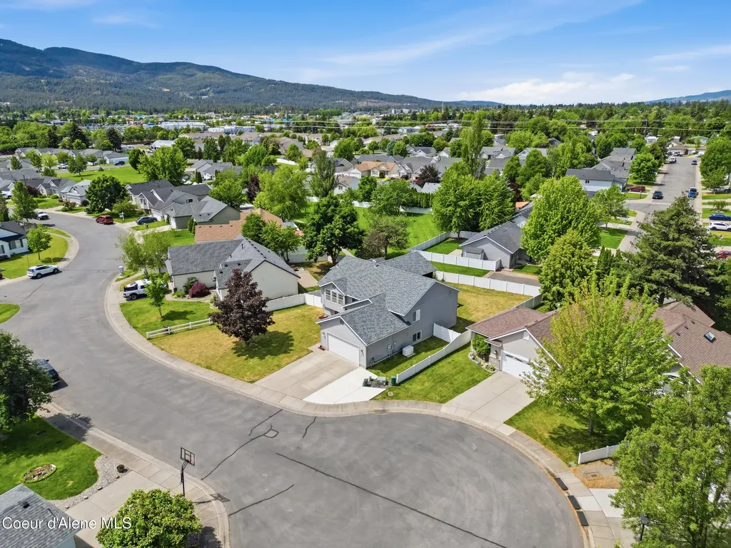 1141 N Bainbridge Street Post Falls ID 83854