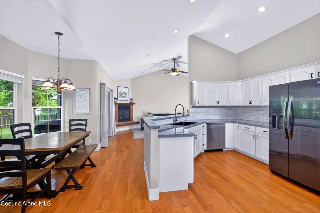 303 Park Lane Sandpoint ID 83864