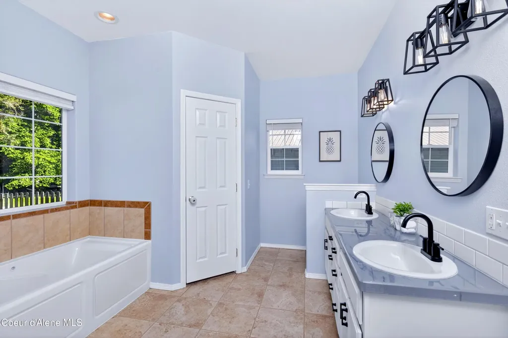 303 Park Lane Sandpoint ID 83864