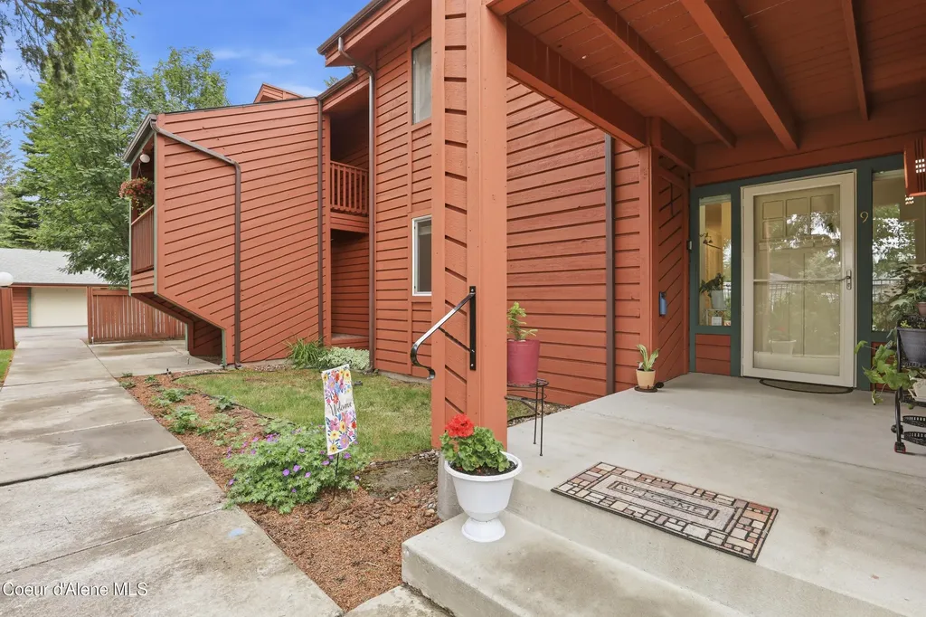 5299 W Green Court Rathdrum ID 83858