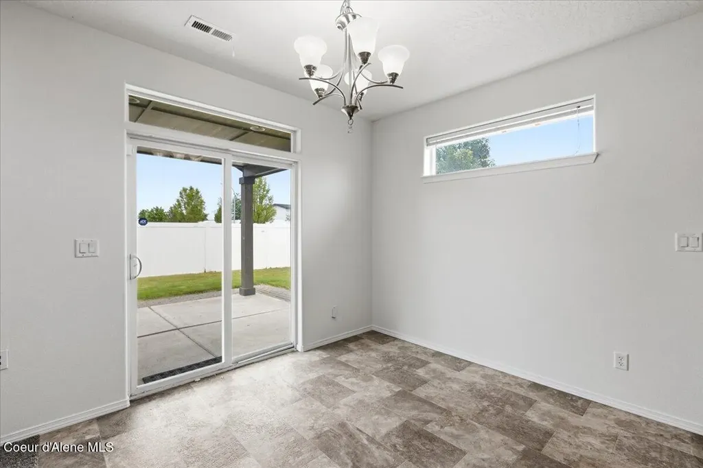 6025 W Trestle Street Rathdrum ID 83858