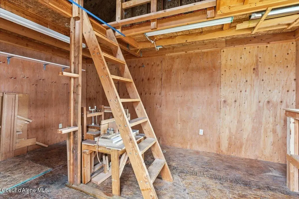 6025 W Trestle Street Rathdrum ID 83858