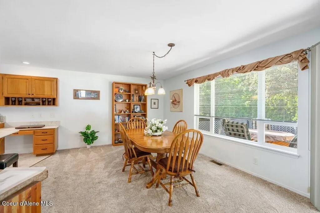 1385 W Woodlawn Drive Hayden ID 83835