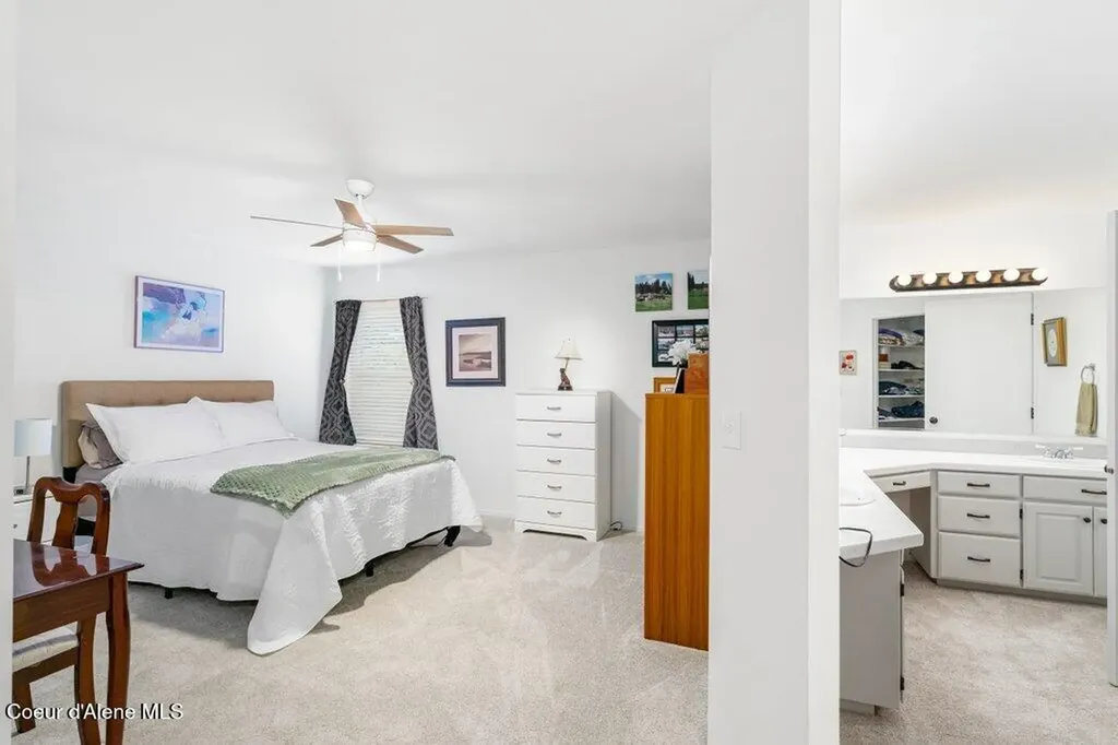 1385 W Woodlawn Drive Hayden ID 83835