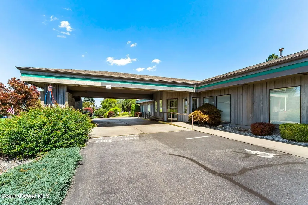1385 W Woodlawn Drive Hayden ID 83835