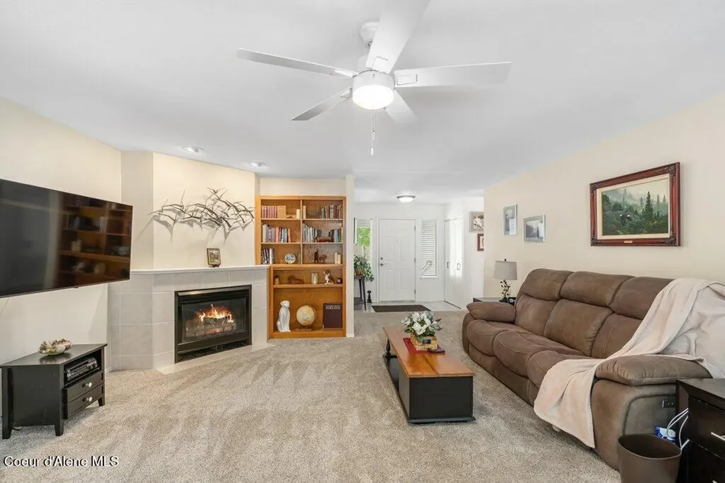 1385 W Woodlawn Drive Hayden ID 83835