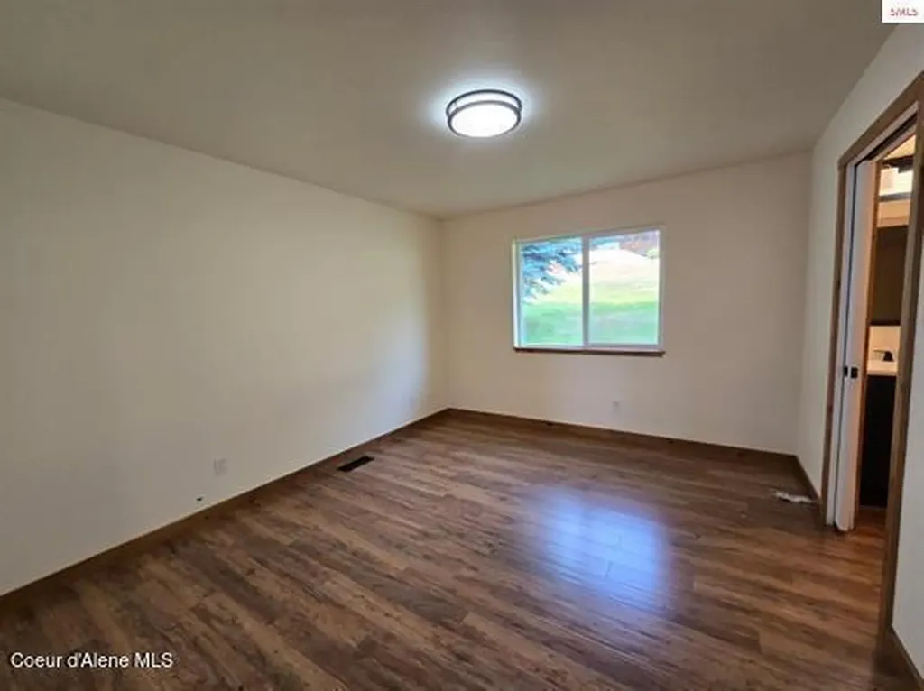 6894 Wild Rose Lane Bonners Ferry ID 83805